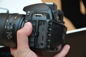D3100 GPS port